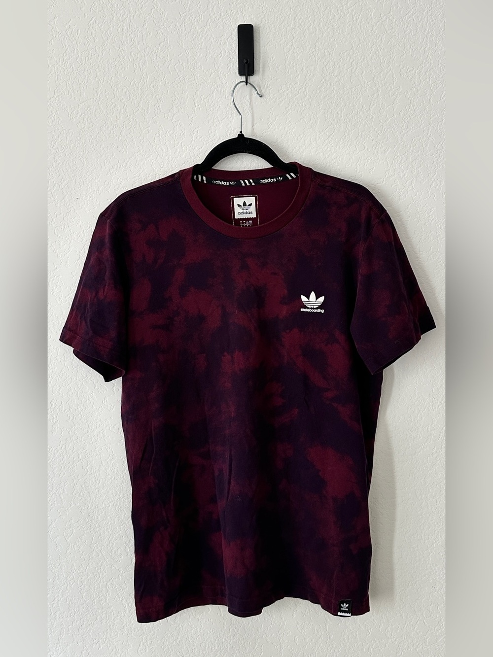 Adidas Skateboarding Trefoil Tee Maroon Acid Wash Tie Dye Skate Shirt Men’s M